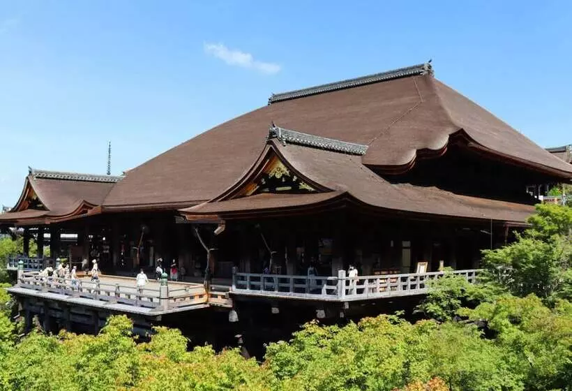 Fotos del hotel Toyoko Inn Kyoto Gojo-Karasuma:  11