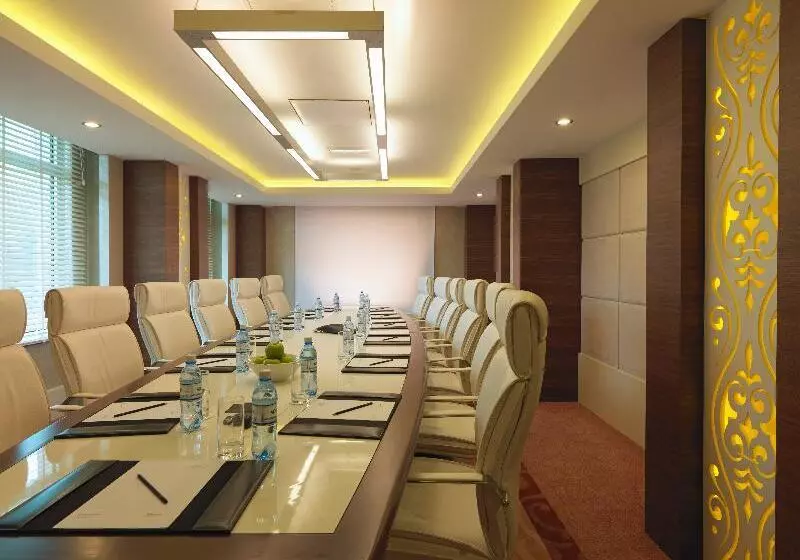 Fotos del hotel Pullman Baku:  14