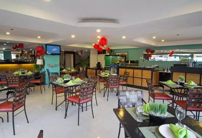 Fotos del hotel The Corporate Inn Hotel:  10