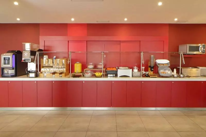 Fotos del hotel City Express Junior Tijuana Otay:  16