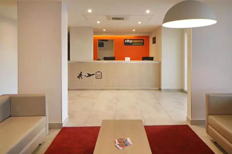 Fotos del hotel City Express Junior Tijuana Otay:  15