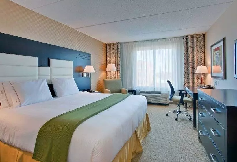 Fotos del hotel Holiday Inn Express Hotel & Suites Ottawa West-nepean, An Ihg:  2
