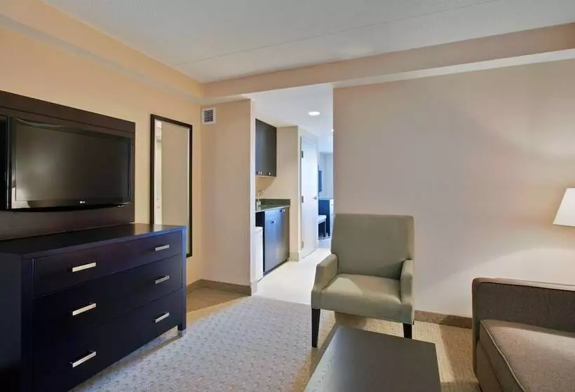Fotos del hotel Holiday Inn Express Hotel & Suites Ottawa West-nepean, An Ihg:  21