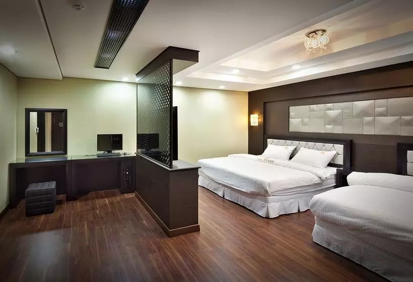 Fotos del hotel Benikea Press:  12