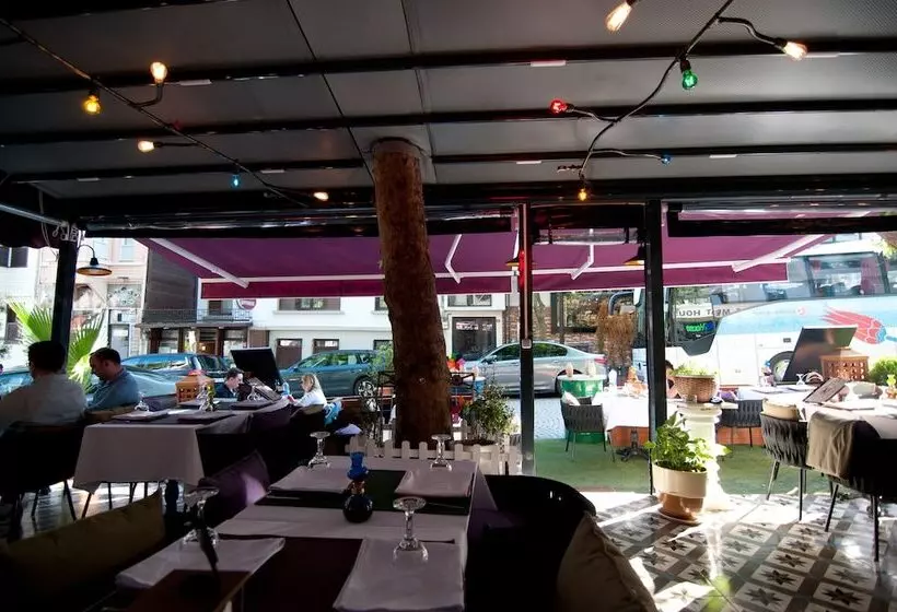 Fotos del hotel Center Hill Suites:  16