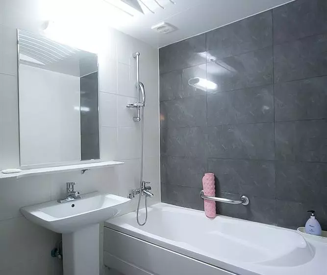 Fotos del hotel Dawn Beach  Busan:  3