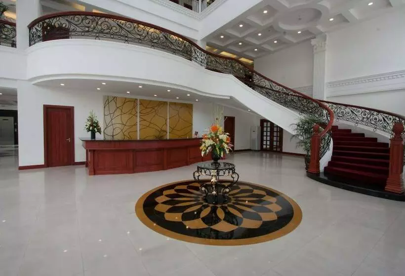 Fotos del hotel Lewis Grand:  2