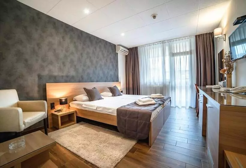 Fotos del hotel Novi Sad:  20