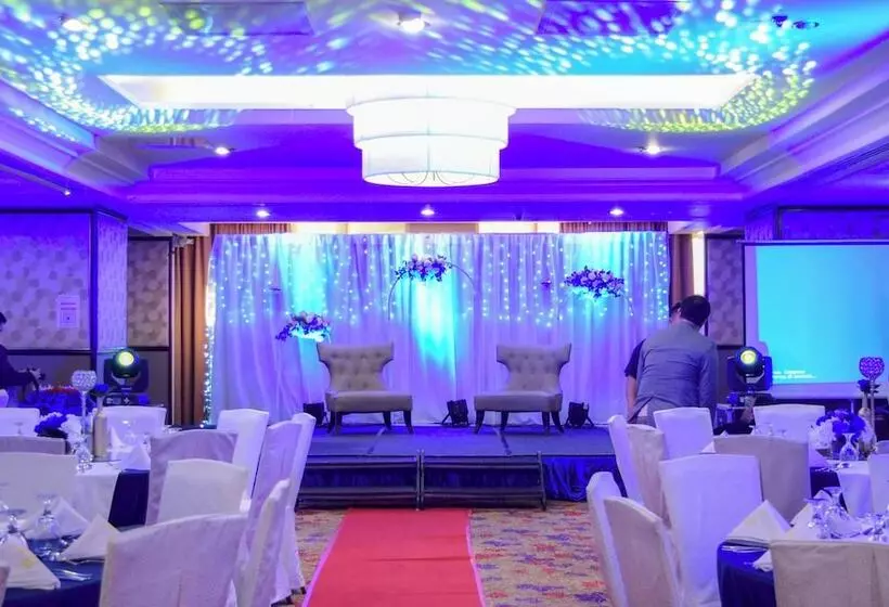 Fotos del hotel Ramada By Wyndham Manila Central:  2