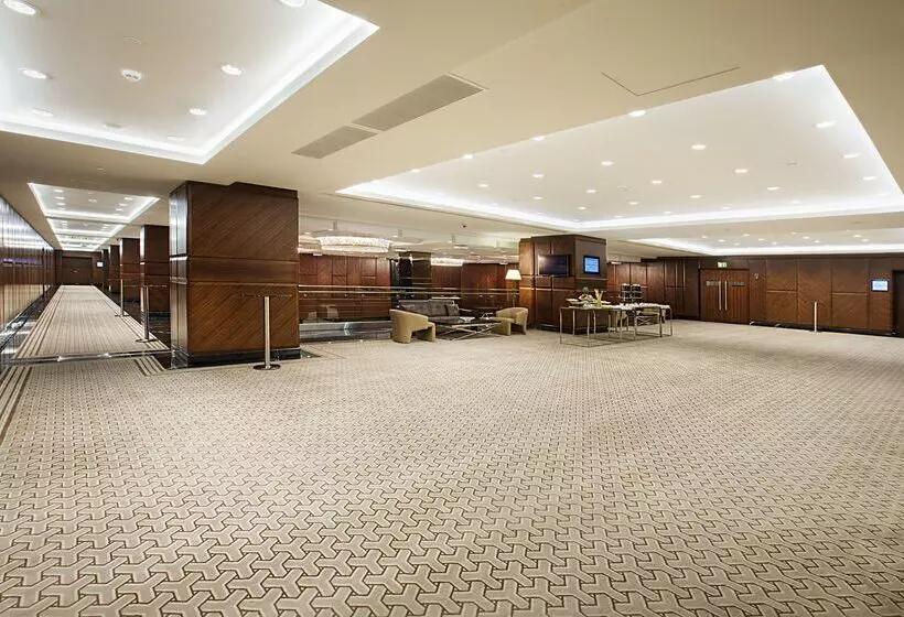 Fotos del hotel Doubletree By Hilton Istanbul Avcilar:  3