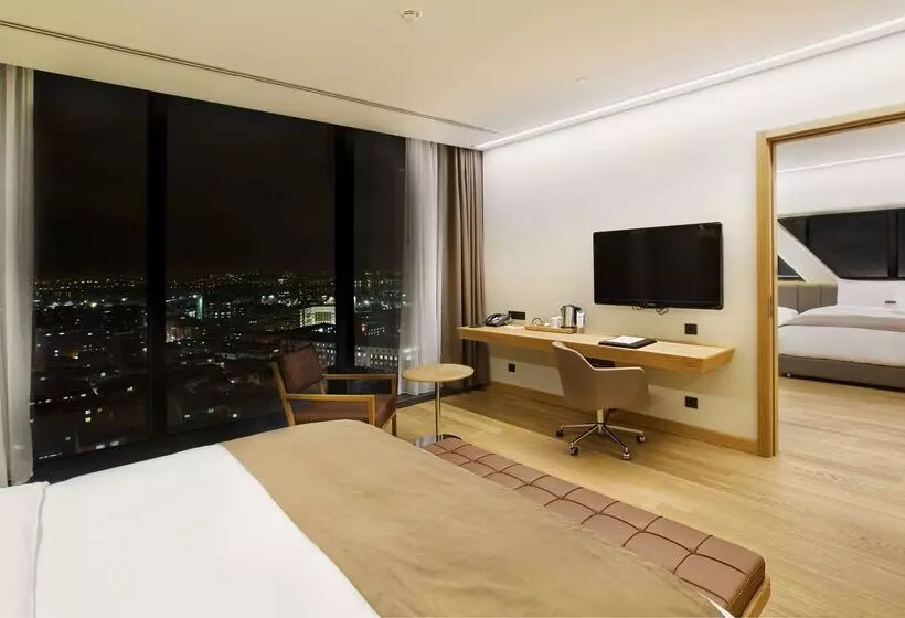 Fotos del hotel Doubletree By Hilton Istanbul Avcilar:  7