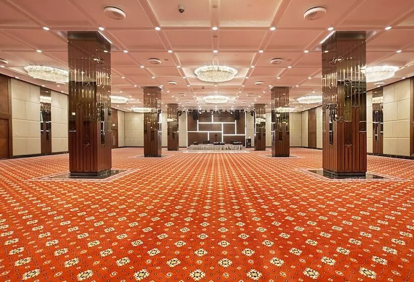 Fotos del hotel Doubletree By Hilton Istanbul Avcilar:  13