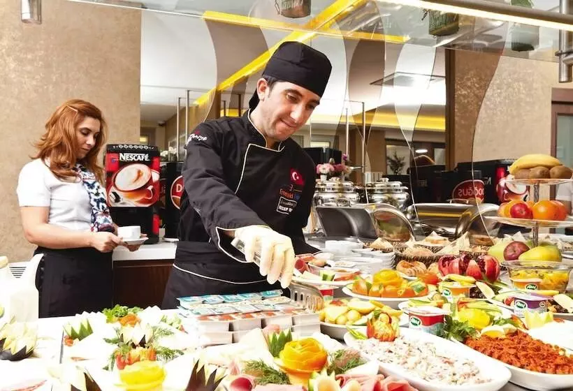 Fotos del hotel Emerald:  21