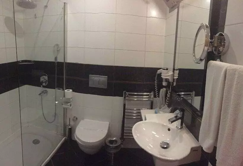 Fotos del hotel Emerald:  23