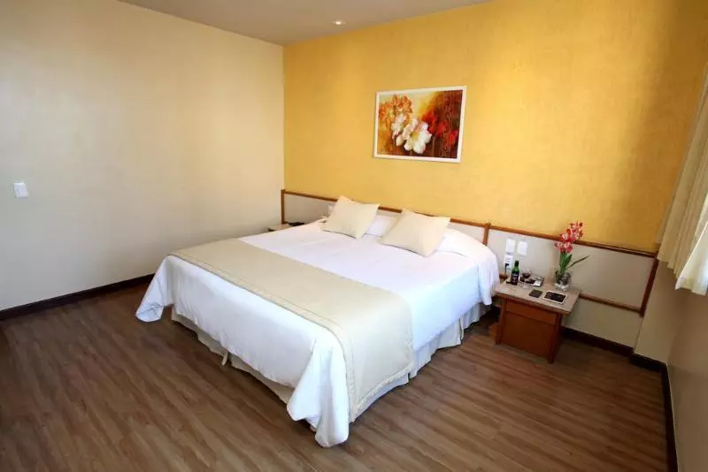 Fotos del hotel Mengo Palace:  17