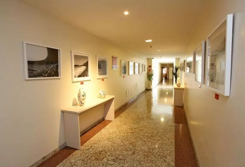 Fotos del hotel Mengo Palace:  2