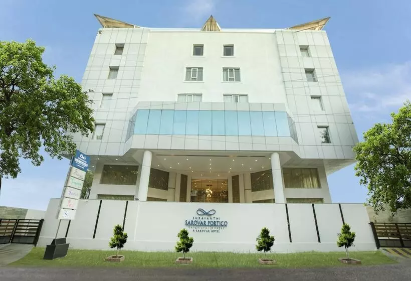 Shravanthi Sarovar Portico