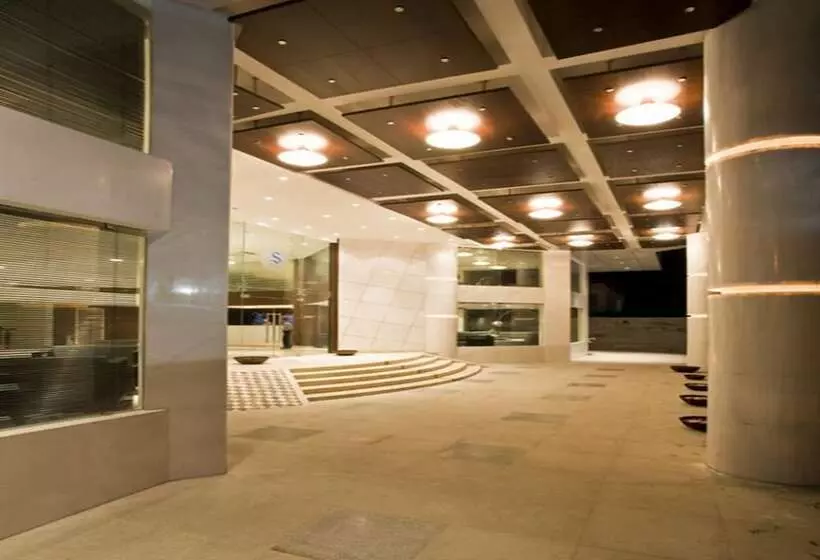 Fotos del hotel Shravanthi Sarovar Portico:  10