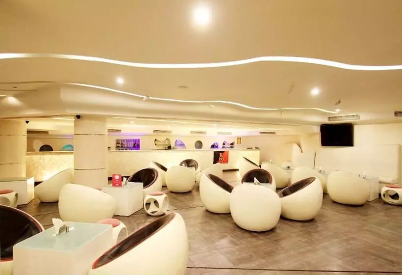 Fotos del hotel Shravanthi Sarovar Portico:  13