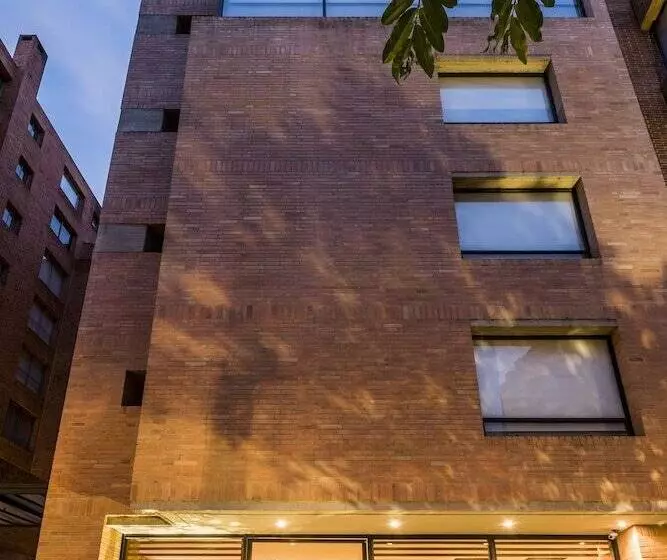 Fotos del hotel 84 Dc:  6