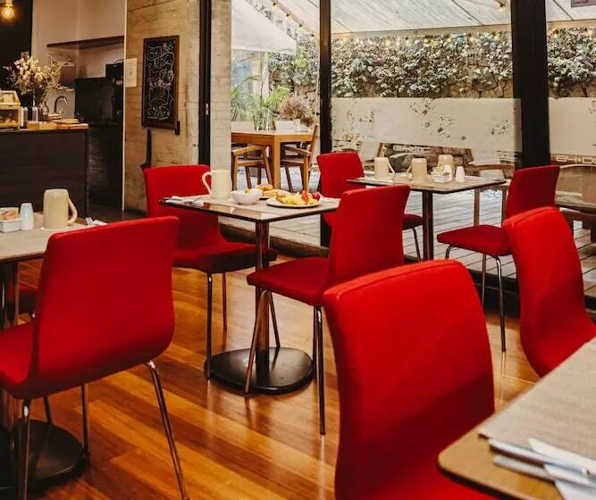 Fotos del hotel 84 Dc:  3