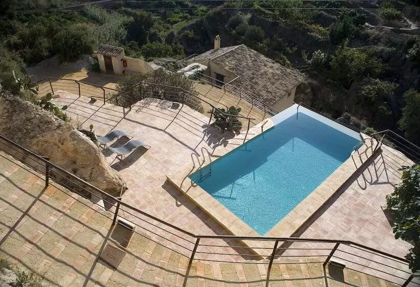 Fotos del hotel Bajo El Cejo:  2