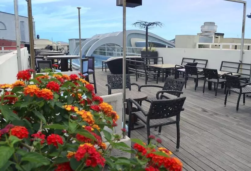 Fotos del hotel The Jonathon Boutique:  4