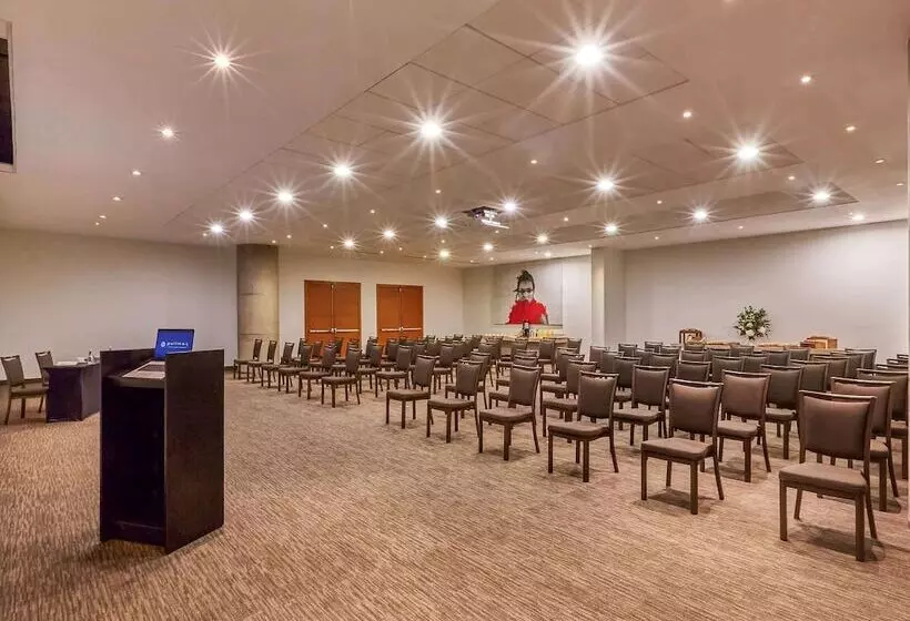 Fotos del hotel Pullman Lima San Isidro (ex Atton):  23