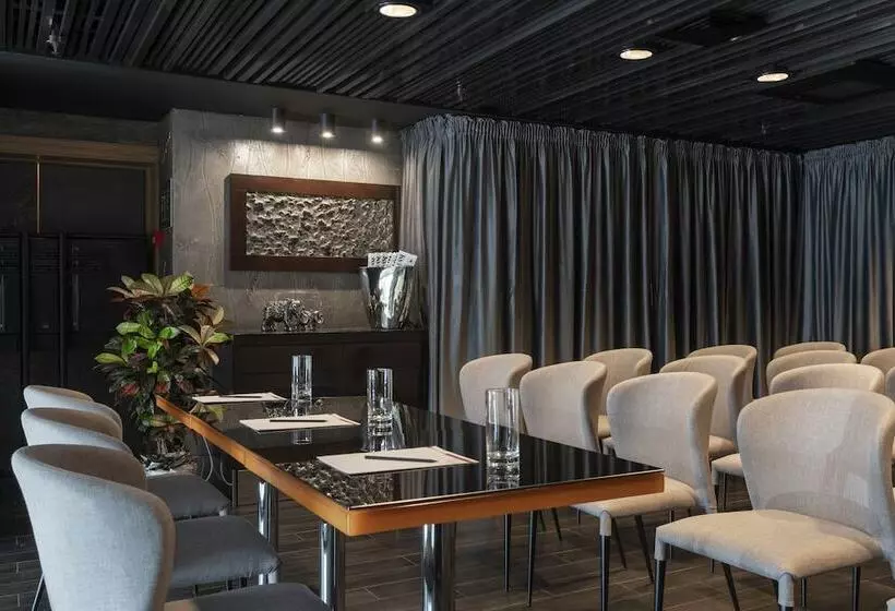 Fotos del hotel 11 Mirrors Design:  13