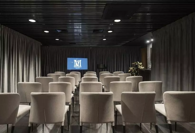 Fotos del hotel 11 Mirrors Design:  11