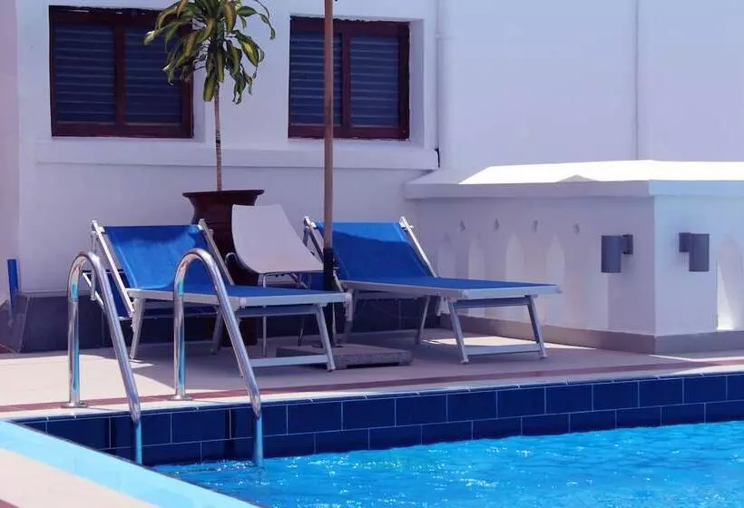 Fotos del hotel Maru Maru:  9