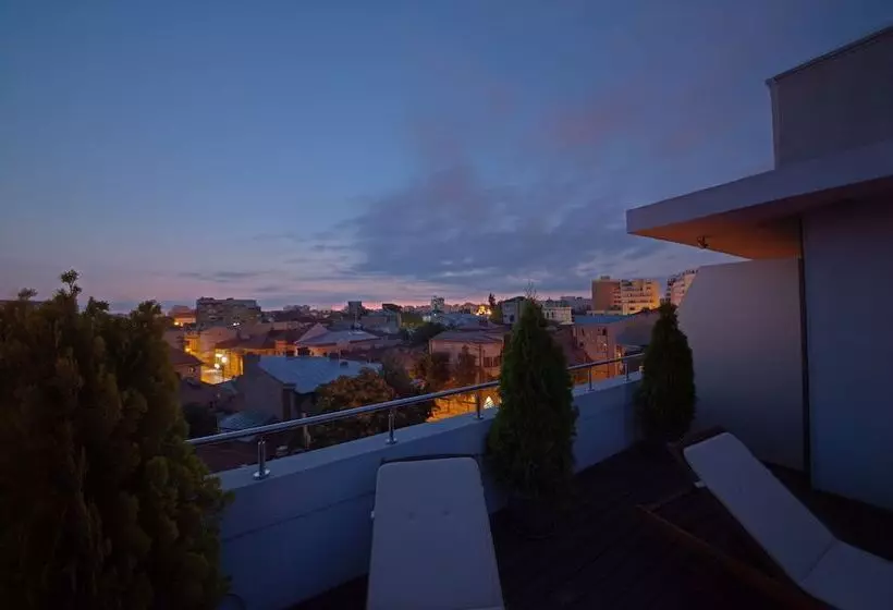 Fotos del hotel Sarroglia:  10