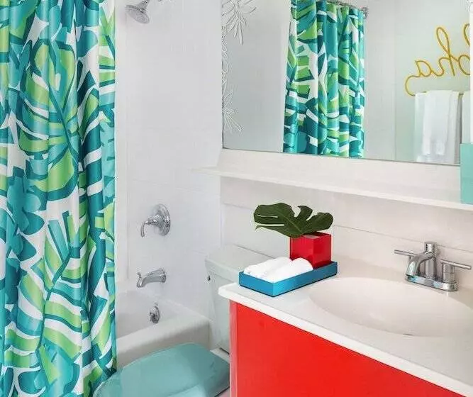 Fotos del hotel Shoreline  Waikiki:  10