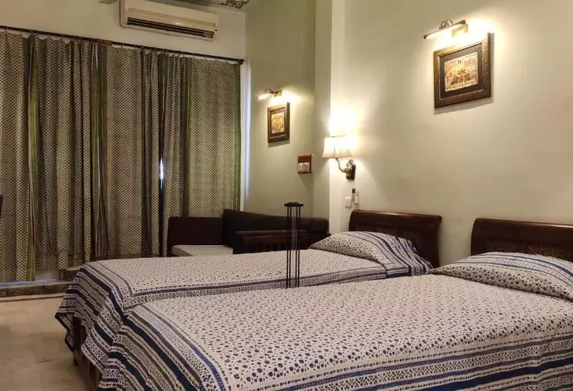 Fotos del hotel Arya Niwas:  2