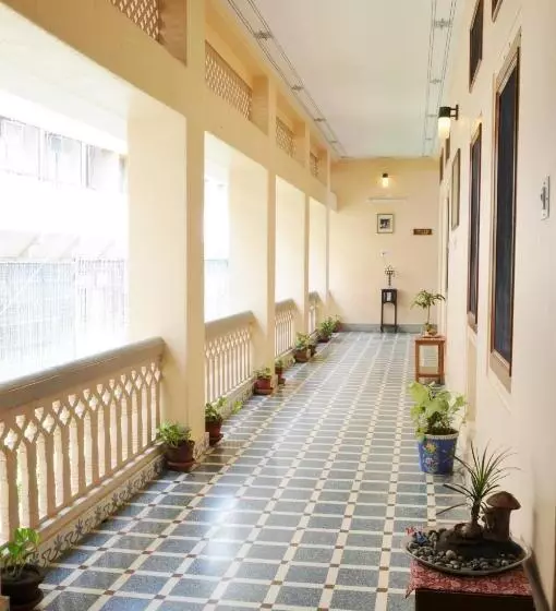 Fotos del hotel Arya Niwas:  4