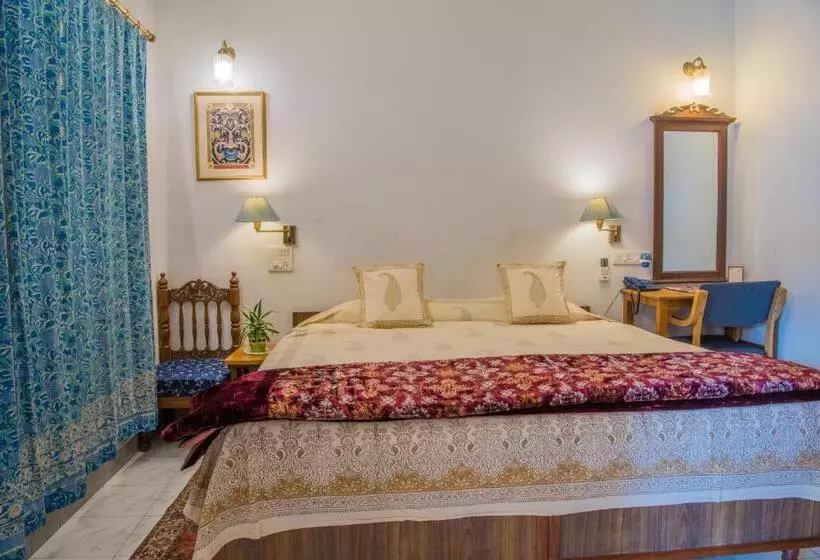 Fotos del hotel Arya Niwas:  16