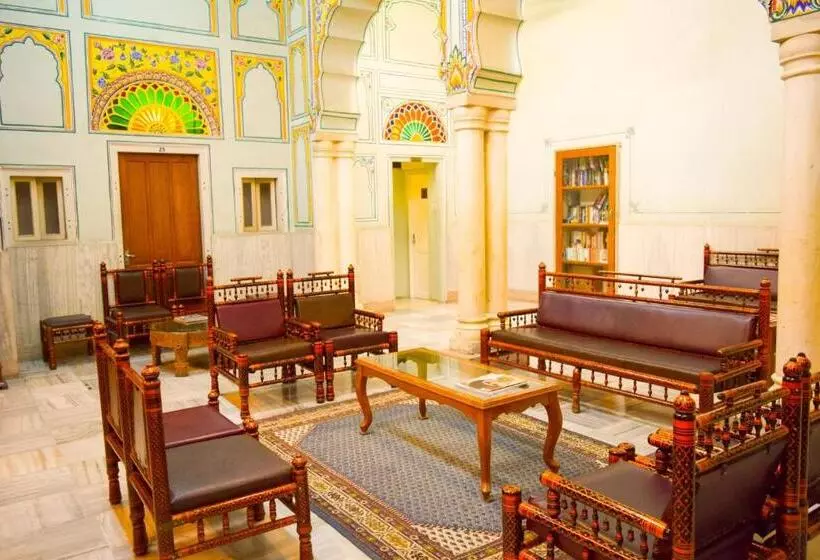 Fotos del hotel Arya Niwas:  3