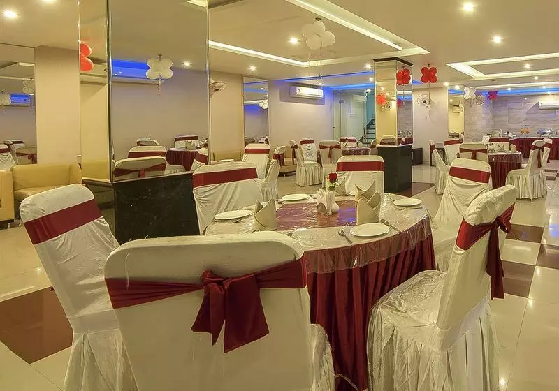 Fotos del hotel Dewdrop Intercity:  9