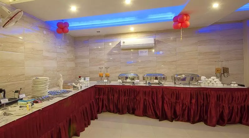 Fotos del hotel Dewdrop Intercity:  13