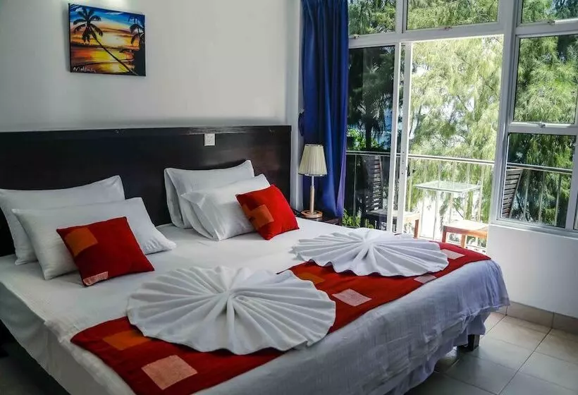 Fotos del hotel Sunny Suites Inn:  17