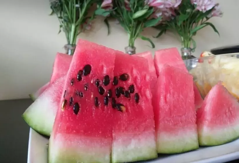 Fotos del hotel L Baron Jockey Plaza Mall:  11