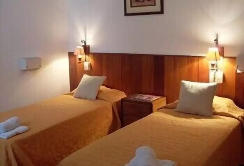 Fotos del hotel L Baron Jockey Plaza Mall:  16