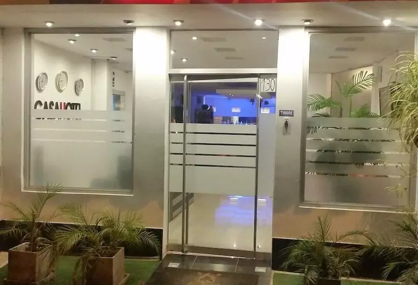 Fotos del hotel L Baron Jockey Plaza Mall:  3