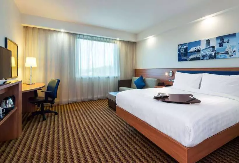 Fotos del hotel Hampton By Hilton Luton Airport:  14