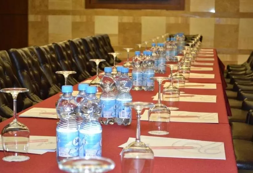 Fotos del hotel Riviera:  9