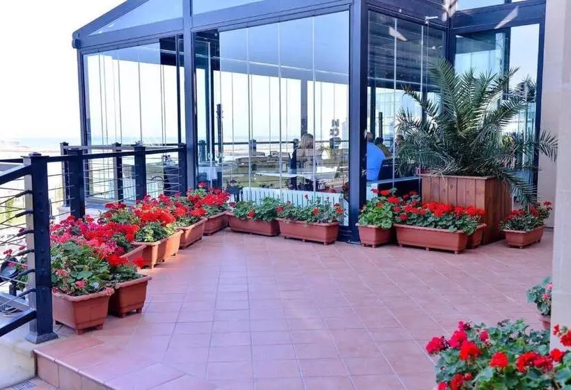 Fotos del hotel Riviera:  4