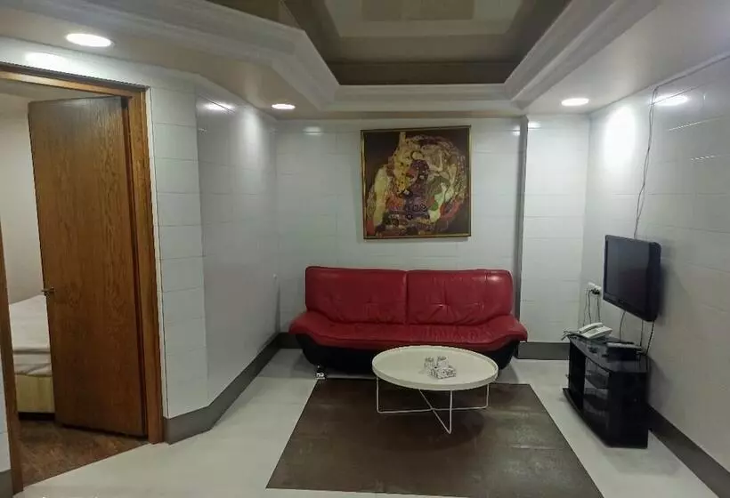 Fotos del hotel Yerevan Deluxe:  15
