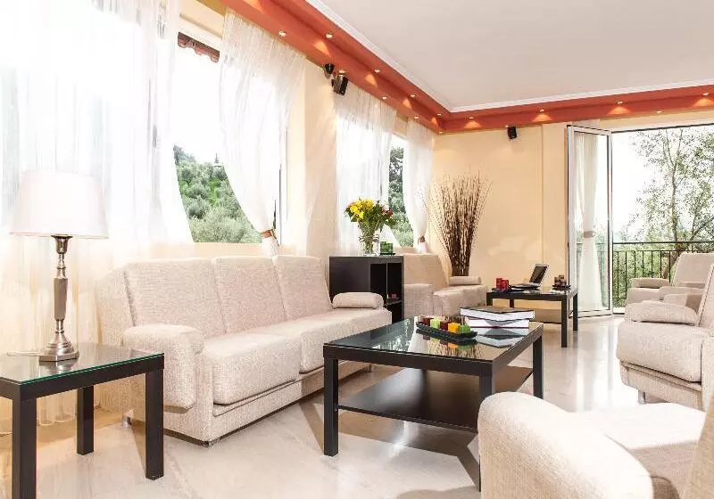 Fotos del hotel Varres:  2