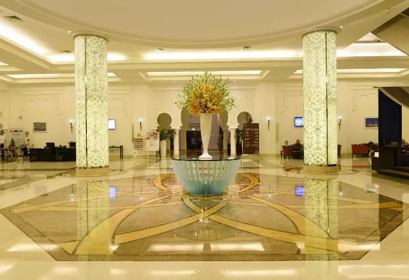 Fotos del hotel Bahi Ajman Palace:  18