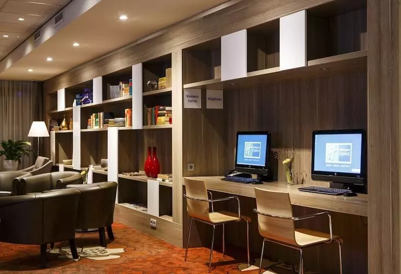 Fotos del hotel Holiday Inn Express The Hague - Parliament, An Ihg:  15